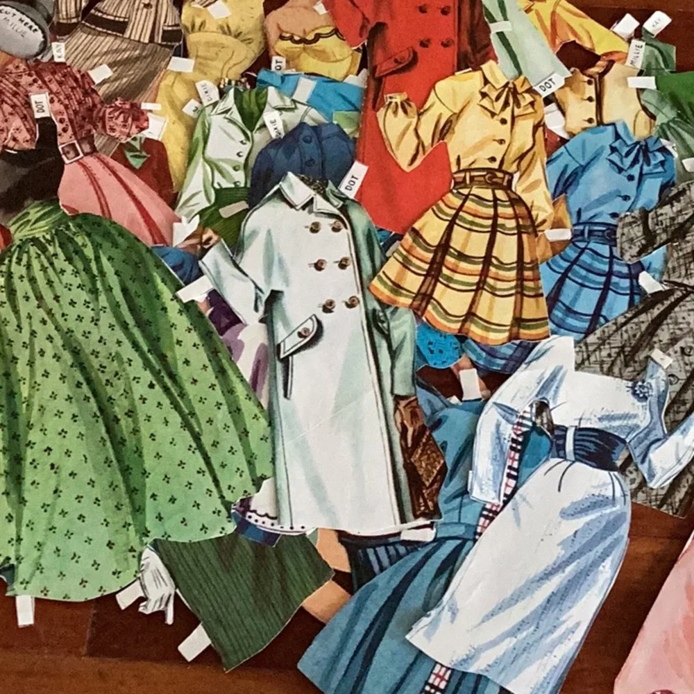 🧸VINTAGE Paper Dolls 1960’s Kay,Dixie, Dot & Millie AMAZING WARDROBE LOT